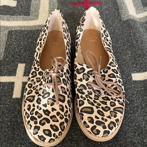 GAP Women's Leopard Print Oxfords